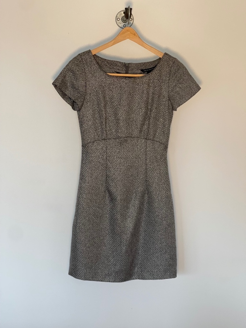 French Connection Gray Tweed Cap Sleeve Sheath Dress Sz 2